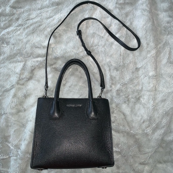 michael kors mercer medium crossbody